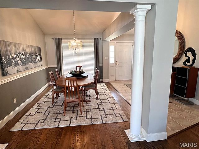 765 Turrentine Trail, Creve Coeur, MO 63141