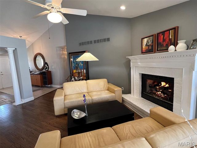 765 Turrentine Trail, Creve Coeur, MO 63141