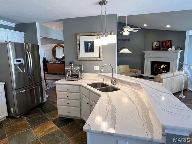 765 Turrentine Trail, Creve Coeur, MO 63141