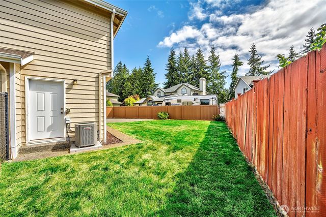 637 Washington Place SW, Mukilteo, WA 98275