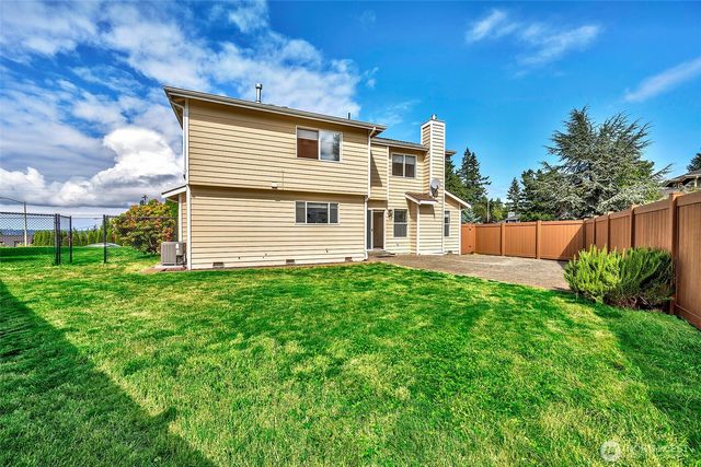 637 Washington Place SW, Mukilteo, WA 98275