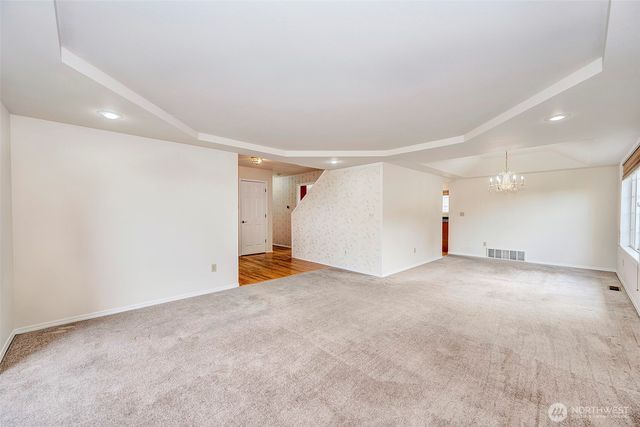 637 Washington Place SW, Mukilteo, WA 98275