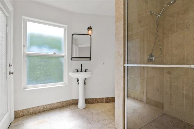 7908 W 81st, Playa Del Rey, CA 90293