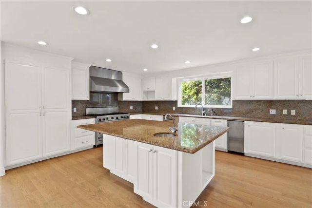 7908 W 81st, Playa Del Rey, CA 90293