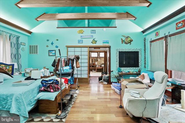 1052 OPEQUON LN, Kearneysville, WV 25430