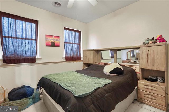 1052 OPEQUON LN, Kearneysville, WV 25430