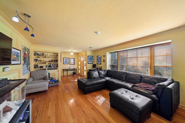 105 N Main Street, Lombard, IL 60148