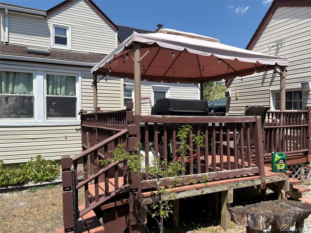 2486 Natta Boulevard, Bellmore, NY 11710