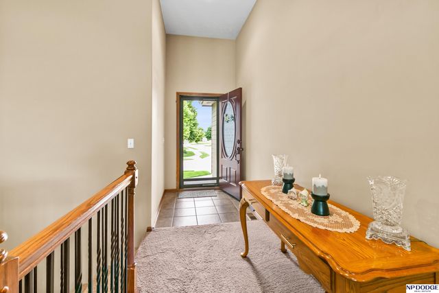 16318 R Street, Omaha, NE 68135