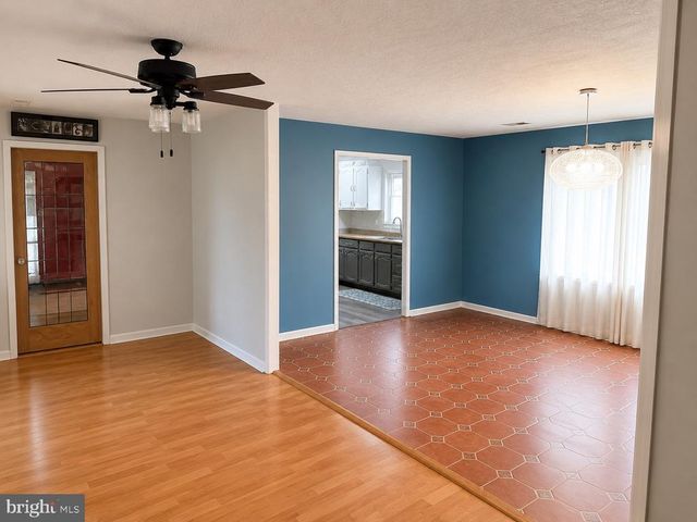 13825 MOUNTAIN VIEW DR, Spotsylvania, VA 22553