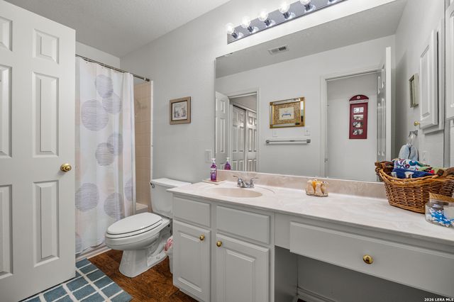 2450 Rogers Loop, San Antonio, TX 78258