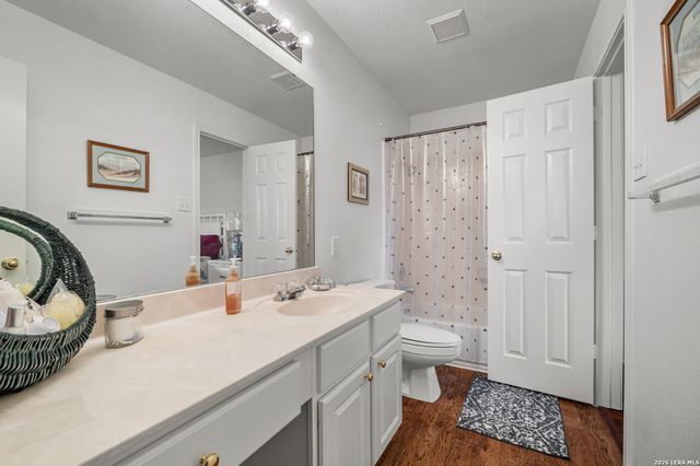 2450 Rogers Loop, San Antonio, TX 78258