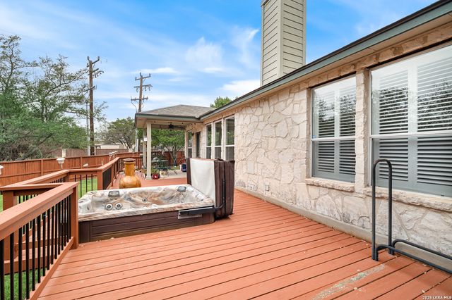 2450 Rogers Loop, San Antonio, TX 78258