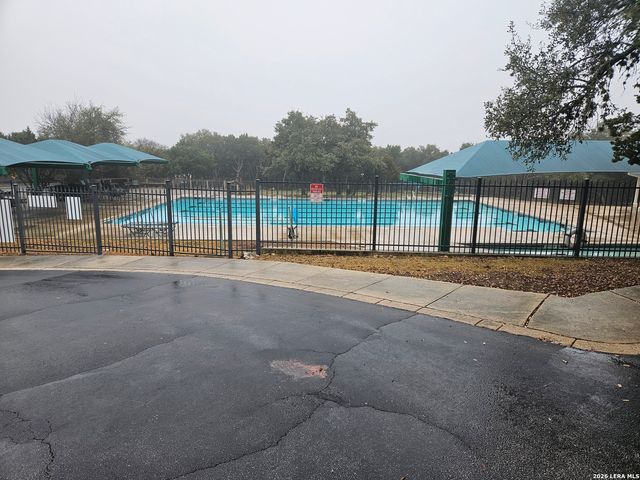 2450 Rogers Loop, San Antonio, TX 78258