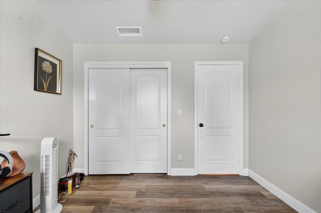 Image 39 of property listing at 8416 N Sharon Avenue, Fresno, CA 93720