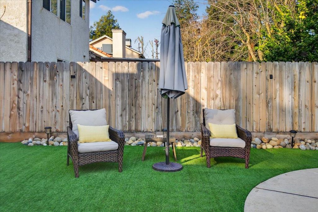 Image 53 of property listing at 8416 N Sharon Avenue, Fresno, CA 93720