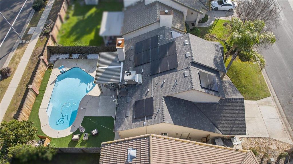 Image 58 of property listing at 8416 N Sharon Avenue, Fresno, CA 93720