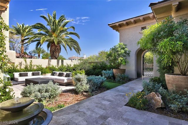 10204 Orkiney Drive, Las Vegas, NV 89144