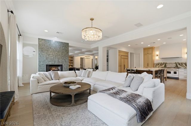 10204 Orkiney Drive, Las Vegas, NV 89144