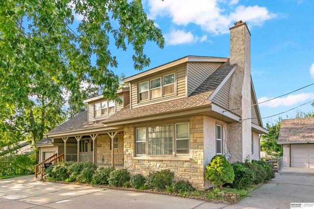 2006 Harlan Drive, Bellevue, NE 68005