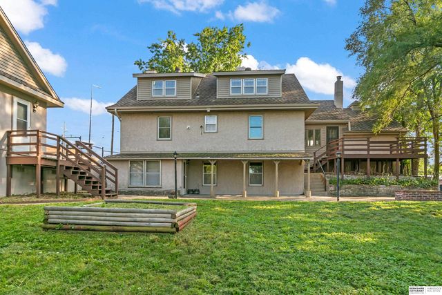 2006 Harlan Drive, Bellevue, NE 68005