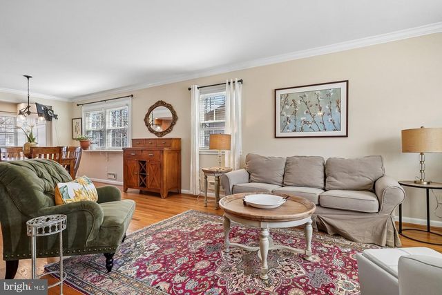 8435 CHERRY VALLEY LN, Alexandria, VA 22309