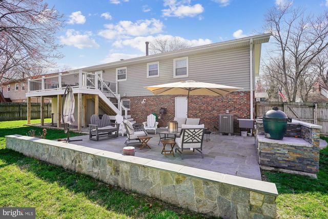 8435 CHERRY VALLEY LN, Alexandria, VA 22309