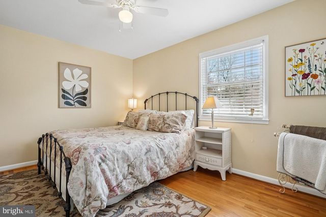 8435 CHERRY VALLEY LN, Alexandria, VA 22309