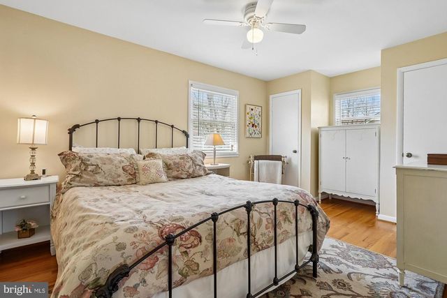 8435 CHERRY VALLEY LN, Alexandria, VA 22309