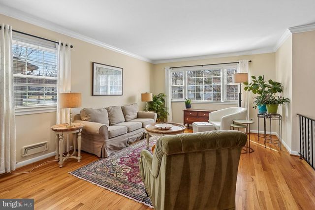 8435 CHERRY VALLEY LN, Alexandria, VA 22309