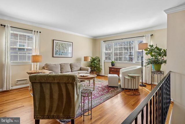 8435 CHERRY VALLEY LN, Alexandria, VA 22309