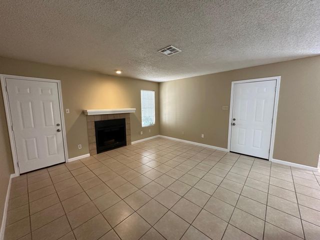 4300 Duval RD B, Austin, TX 78759