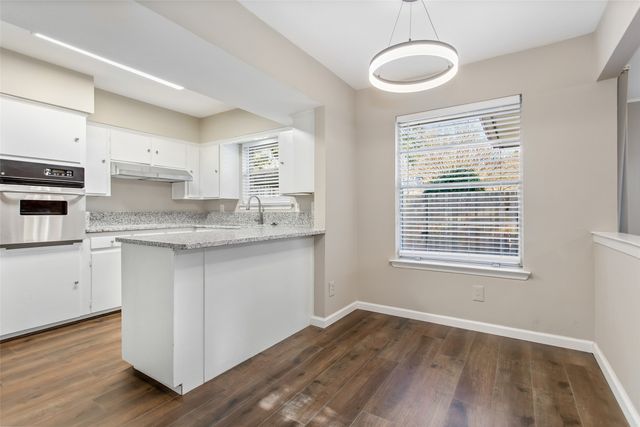 7551 BRENTCOVE Circle, Dallas, TX 75214