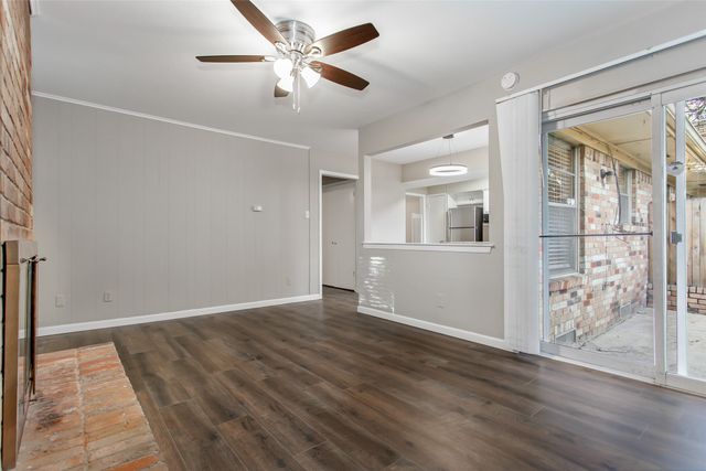 7551 BRENTCOVE Circle, Dallas, TX 75214