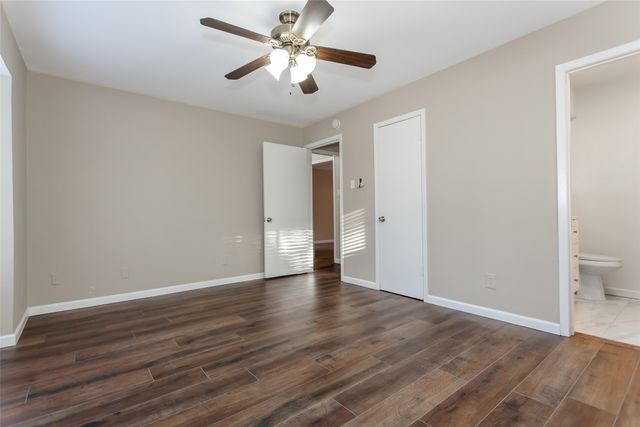 7551 BRENTCOVE Circle, Dallas, TX 75214