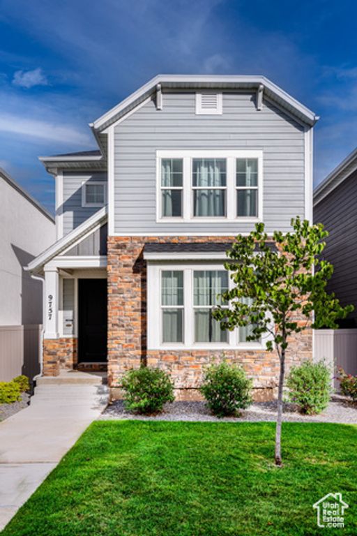 9757 N CALDWELL PL, Highland, UT 84003
