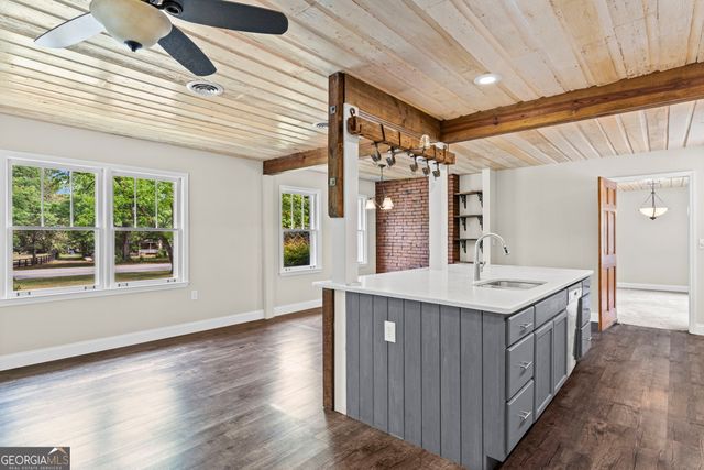 110 Handy Road, Newnan, GA 30263