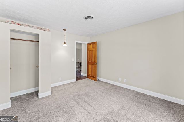 110 Handy Road, Newnan, GA 30263