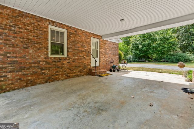 110 Handy Road, Newnan, GA 30263
