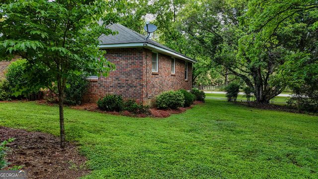 110 Handy Road, Newnan, GA 30263