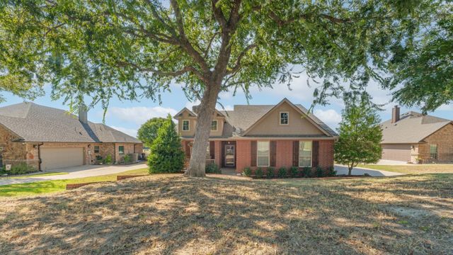 2045 Mason Pond Drive, Weatherford, TX 76085