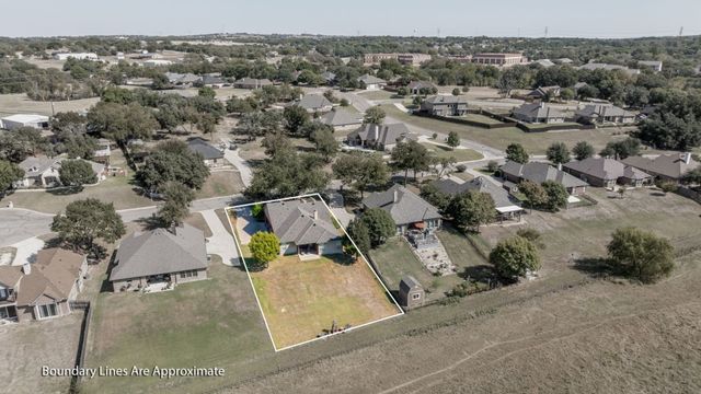 2045 Mason Pond Drive, Weatherford, TX 76085