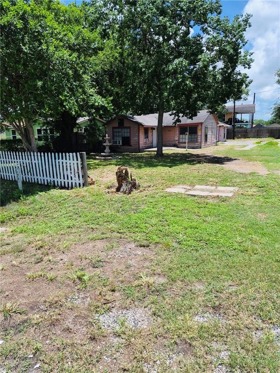 3010 Fm 763, Corpus Christi, TX 78415 — exterior