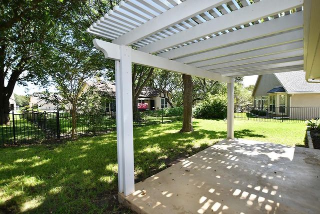 118 Bronco DR, Georgetown, TX 78633
