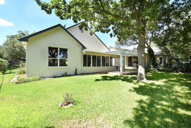 118 Bronco DR, Georgetown, TX 78633