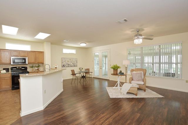 118 Bronco DR, Georgetown, TX 78633