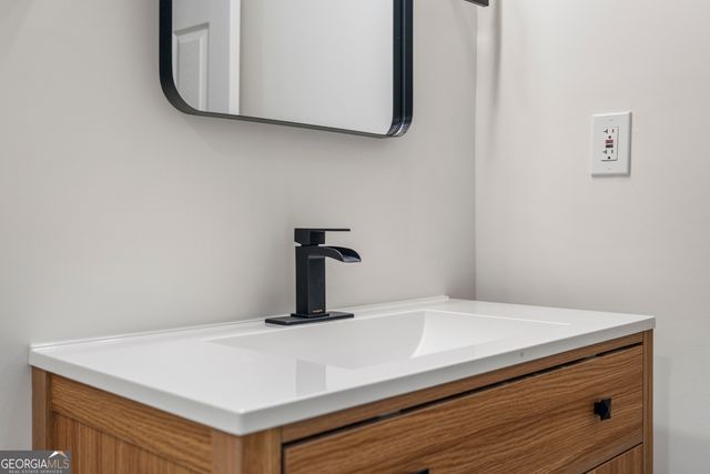 111 Ave A, Opelika, AL 36801