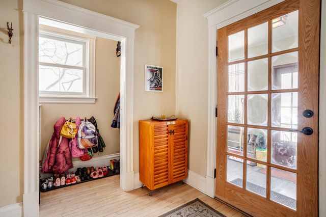 156 Arthur Avenue SE, Minneapolis, MN 55414