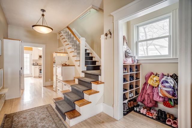 156 Arthur Avenue SE, Minneapolis, MN 55414