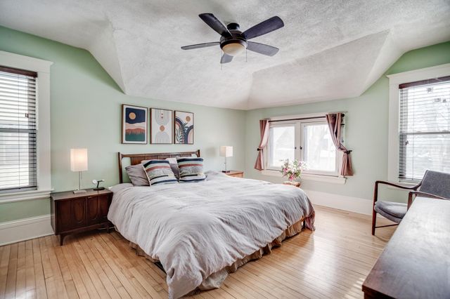 156 Arthur Avenue SE, Minneapolis, MN 55414